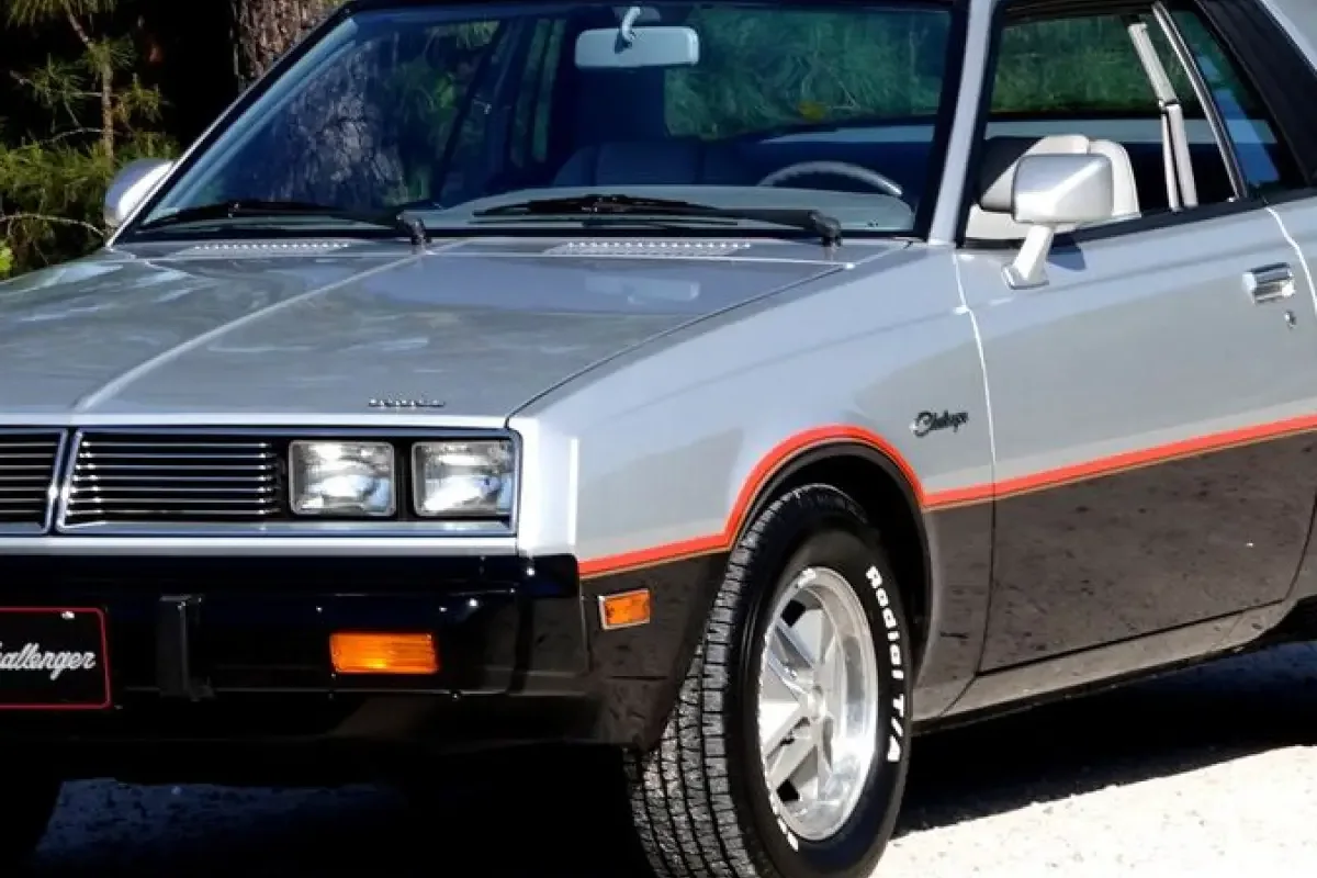 Dodge Challenger 1980 Langka Muncul di Lelang Mobil Klasik Raleigh