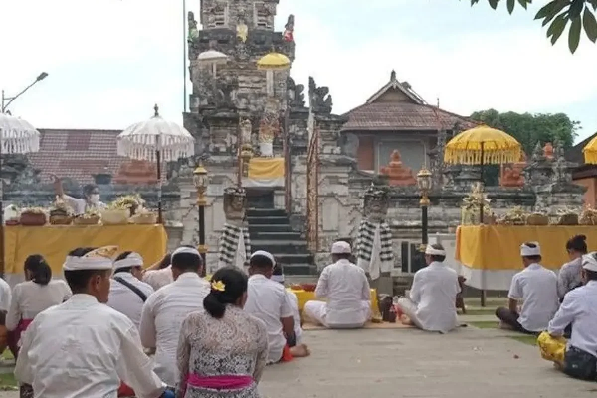 Umat Hindu Rayakan Hari Galungan 2026 di Palangka Raya