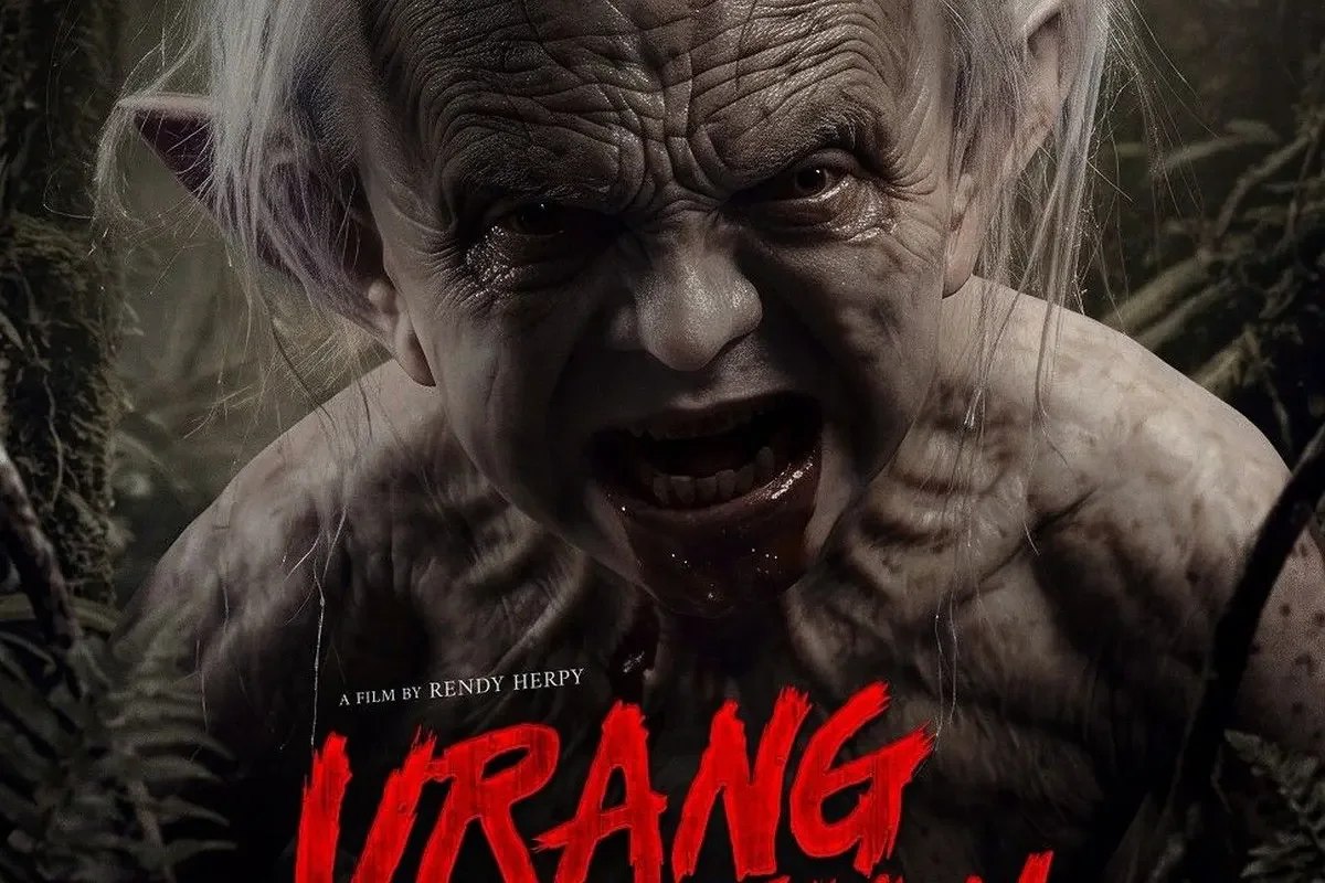 Suasana bioskop di Surabaya dengan layar lebar dan kursi penonton