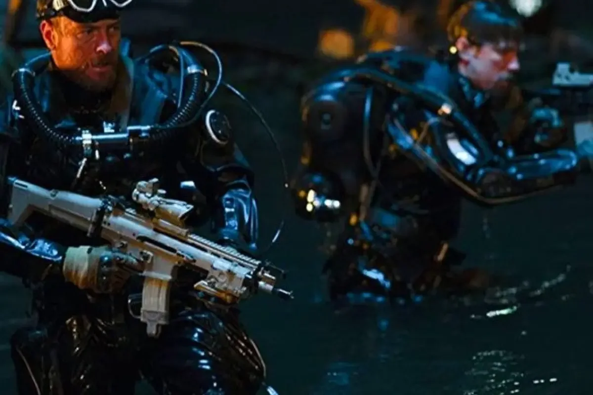 Adegan film Hunter Killer yang tayang di Bioskop Trans TV