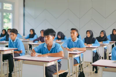 AI Jadi Ancaman Pencari Kerja, tapi Peluang Baru Terbuka bagi yang Adaptif