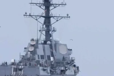 US Navy Expands Ship Retirement List to 14 Vessels in FY2026