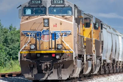 Union Pacific Ajukan Ulang Akuisisi Norfolk Southern US$85 Miliar