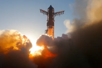 IPO SpaceX: Ambisi Besar yang Mahal dan Belum Selesai
