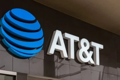 Jim Cramer Peringatkan Investor AT&T soal Ancaman Jaringan Satelit
