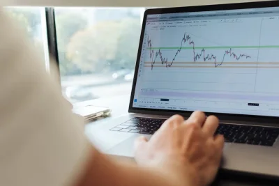 Jim Cramer Tolak Rekomendasi Saham Whirlpool Meski Harga Anjlok