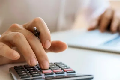 Utang Rumah Tangga AS Turun 339 Miliar Dolar pada Kuartal I 2026