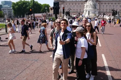 Met Office Forecasts Historic London Heatwave to Peak at 34C