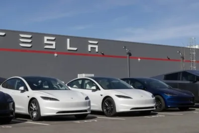 Ross Gerber Sebut Mercedes Lakukan Kesalahan Besar Jual Saham Tesla Terlalu Dini
