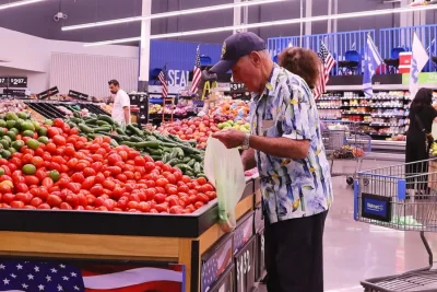 Saham Walmart Anjlok 7,3% Setelah Proyeksi Pertumbuhan Konservatif