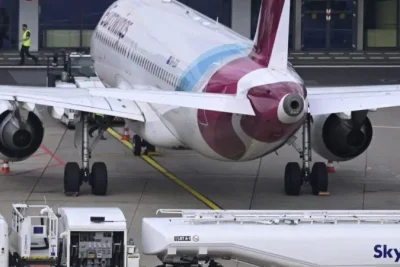 Middle East Conflict Threatens European Summer Flights With Fuel Shortages