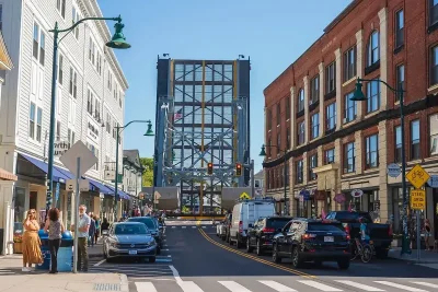 Rain Forces Multiple Connecticut Towns to Cancel Memorial Day Parades