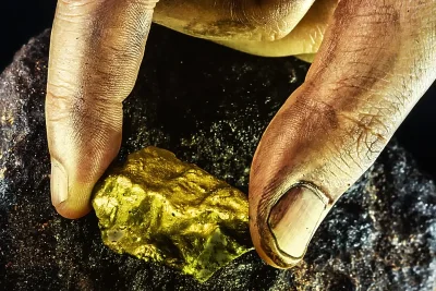 SPDR Gold Shares vs iShares Gold Trust: Keunggulan Masing-masing bagi Investor
