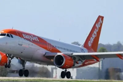 EasyJet Flight Diverts to Rome After Passenger Reports Power Bank Charging in Hold