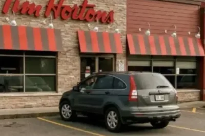 Tim Hortons to Hire 10,000 Local Workers, Reduce Foreign Labor