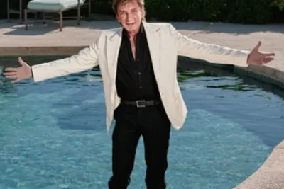 Barry Manilow Umumkan Tur dan Album Baru Usai Sembuh dari Kanker Paru
