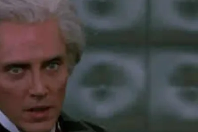 Christopher Walken Bela Film Musikal Puss in Boots 1988 yang Gagal di Pasaran