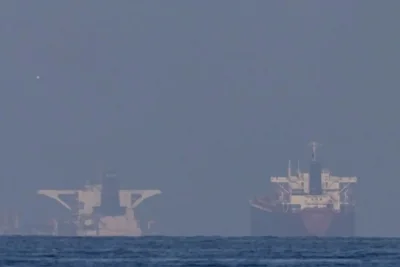 AS dan Israel Serang Kapal Iran di Selat Hormuz, Gencatan Senjata Rawan