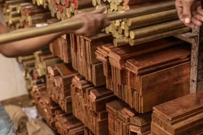 Harga Tembaga LME Bertahan Tinggi Dipicu Sentimen Damai Timur Tengah