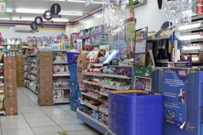 Buruh Kepung Menara Indomaret PIK Tuntut Pembayaran Upah Lembur