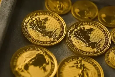 Harga Emas Spot Dunia Tertahan di US$ 4.500, Uji Keyakinan Investor