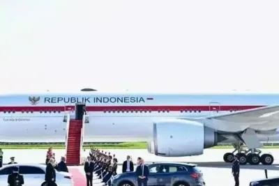 Prabowo Subianto Tiba di Prancis untuk Pertemuan dengan Macron