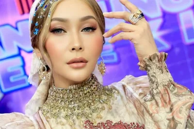 Inul Daratista Kurbankan Lima Sapi dan Bagikan Kambing saat Idul Adha 1447 H