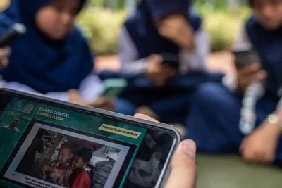 Komdigi: Separuh Anak Indonesia Terpapar Konten Seksual di Medsos