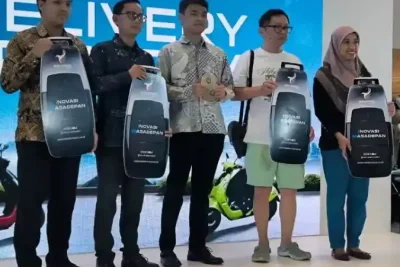 Indomobil Emotor Gelar Diskusi Pengguna Motor Listrik di Bandung