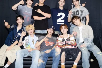 SEVENTEEN Donasikan Dana Pendidikan untuk Anak Kurang Mampu di Laos