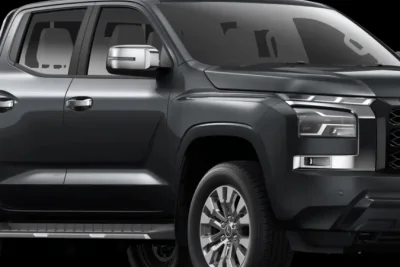 Toyota Luncurkan Hilux Generasi Terbaru dengan Desain Cyber SUMO