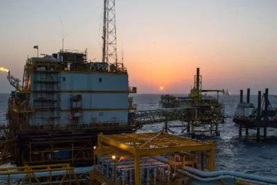 Harga Minyak Dunia Turun Imbas Rencana Perpanjangan Gencatan Senjata AS-Iran