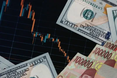 Rupiah Melemah ke Rp 17.885 per Dolar AS pada Jumat Siang