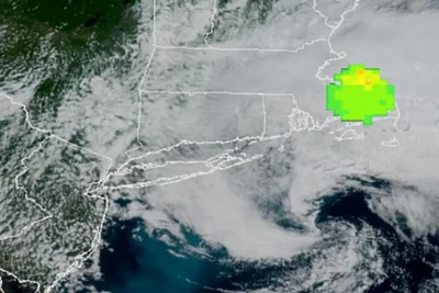 Meteor Explodes Over Massachusetts Coast, Sonic Boom Felt Across Northeast