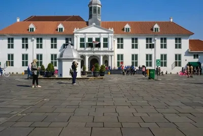 Wisatawan Padati Kota Tua Jakarta Barat, Tembus 31 Ribu Pengunjung