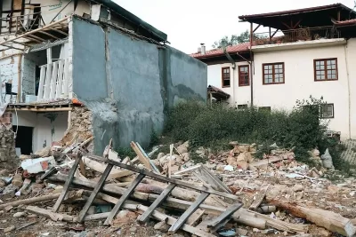 Bom Peninggalan Perang Dunia II Meledak di Papua, Lima Tewas