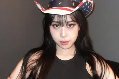 Lee Young-ji Minta Maaf Usai Unggahan Rambut Merah Picu Kontroversi Politik