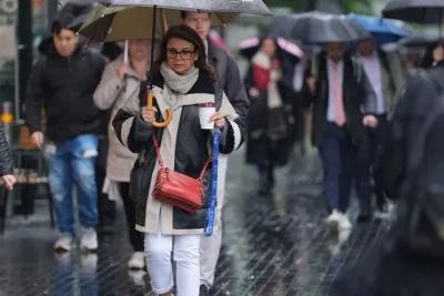 London Braces for Thunderstorms After Record-Breaking May Heatwave