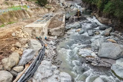 Hutama Karya Percepat Rehabilitasi Air Bersih di Sumbar