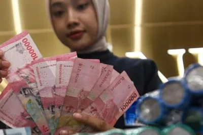 OJK Proyeksikan Suku Bunga Kredit Berpotensi Naik Imbas BI Rate