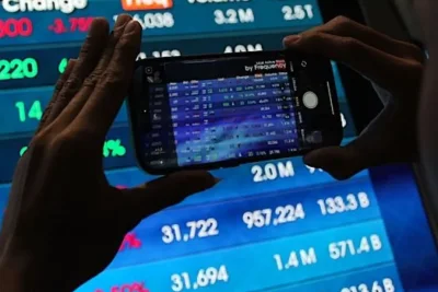 IHSG Anjlok 5,65 Persen, Jadi Pelemahan Terdalam di Dunia