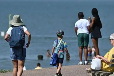 Met Office Forecasts Warmer Summer Following Record Breaking UK Spring
