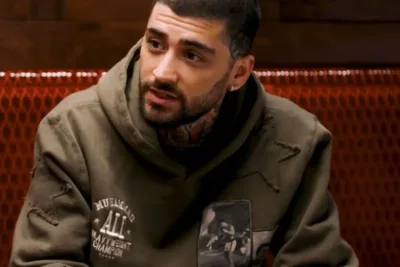 Zayn Malik Emosi Dihalangi Paparazzi di Manchester
