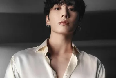 Jungkook BTS Ancam Bongkar Identitas Sasaeng yang Kepung Rumahnya