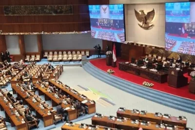 DPR Resmi Sahkan RUU Perubahan P2SK Menjadi Undang-Undang