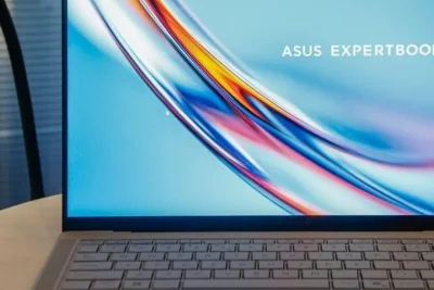 Review Asus ExpertBook Ultra: Laptop Bisnis Tangguh Berotak Panther Lake