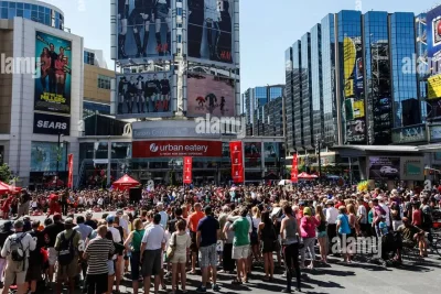 Toronto Closes Dundas Street West for Annual Do West Fest