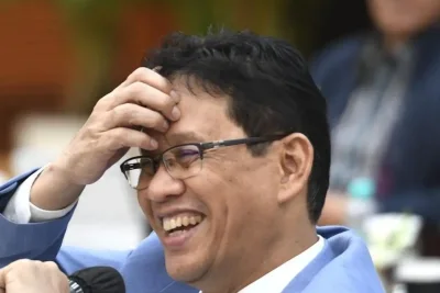 Menteri Keuangan Purbaya Yudhi Sadewa Tanggapi Isu Mundur dengan Tawa