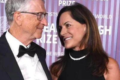 Bill Gates Akui Perselingkuhan di Hadapan Kekasih Baru Paula Hurd