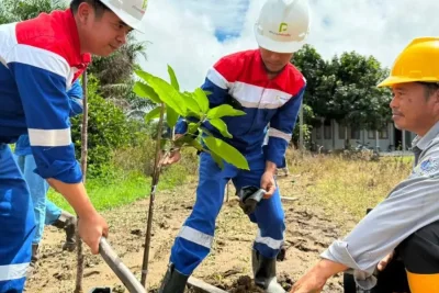 Elnusa Petrofin Perluas Hutan Petrofin dengan 2.250 Pohon Baru